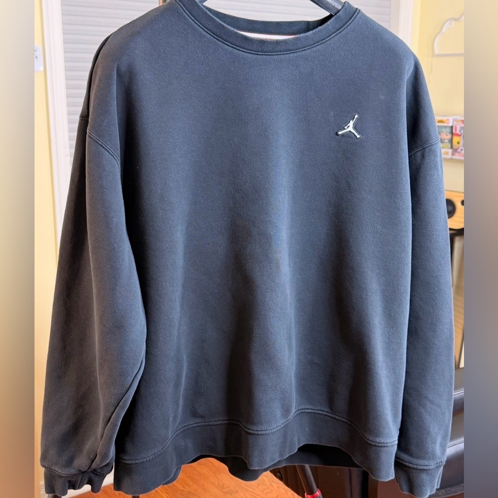 GORGEOUS JORDAN Crew-Neck Sweatshirt - Picture 5 of 8